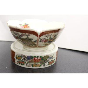 Beautiful Satsuma Japan Lotus Bowl. Peacocks flowers gold trim. Intricate Asian